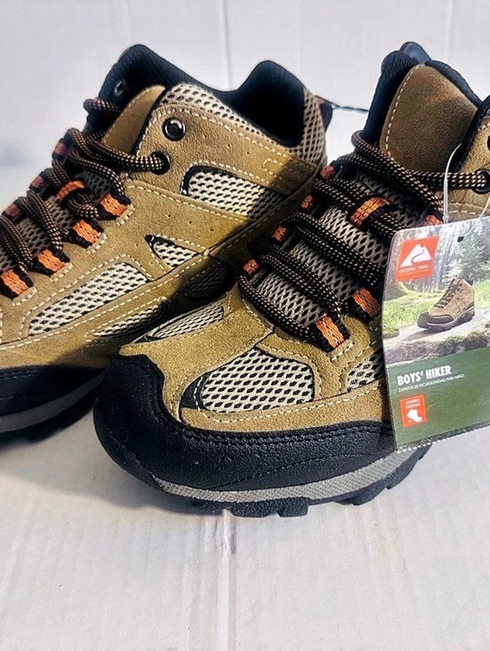 Ozark Trail Boys' Hiker Hiking Boots Brown & Black Boys US 4 NWT